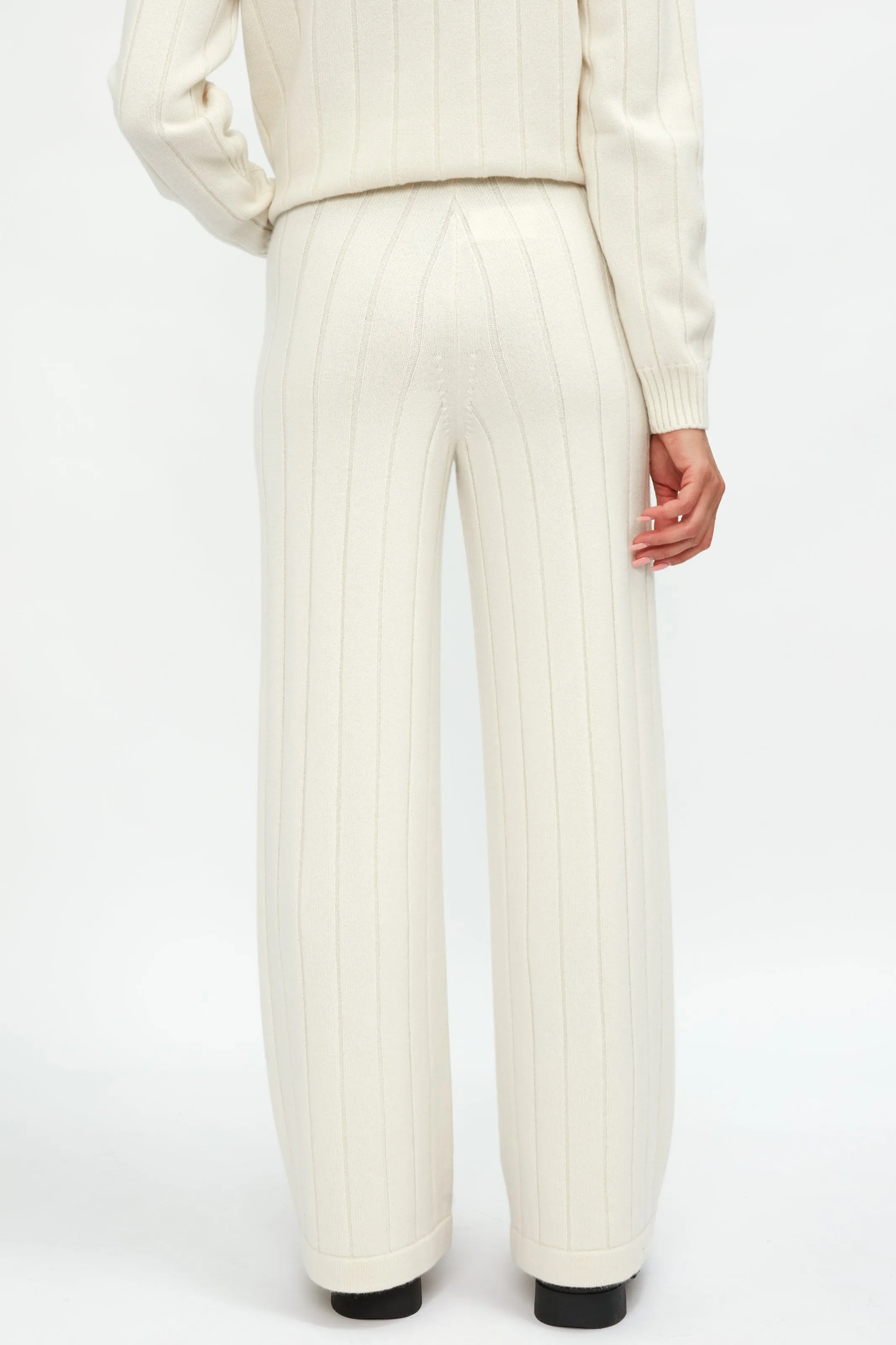 Cashmere Knit Pant in Burro