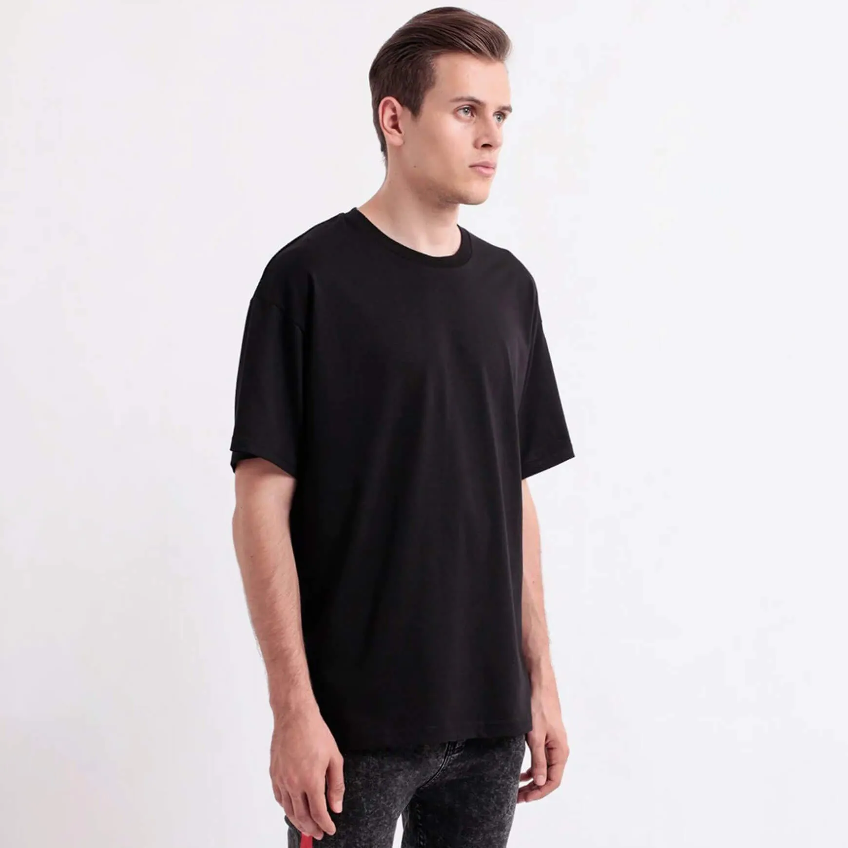 Essential T-Shirt Black