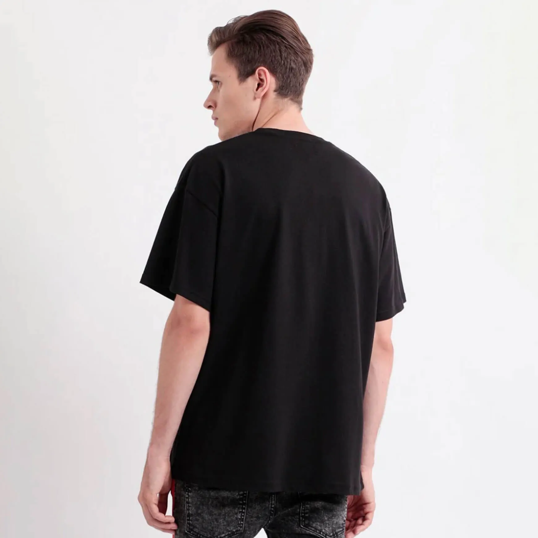 Essential T-Shirt Black