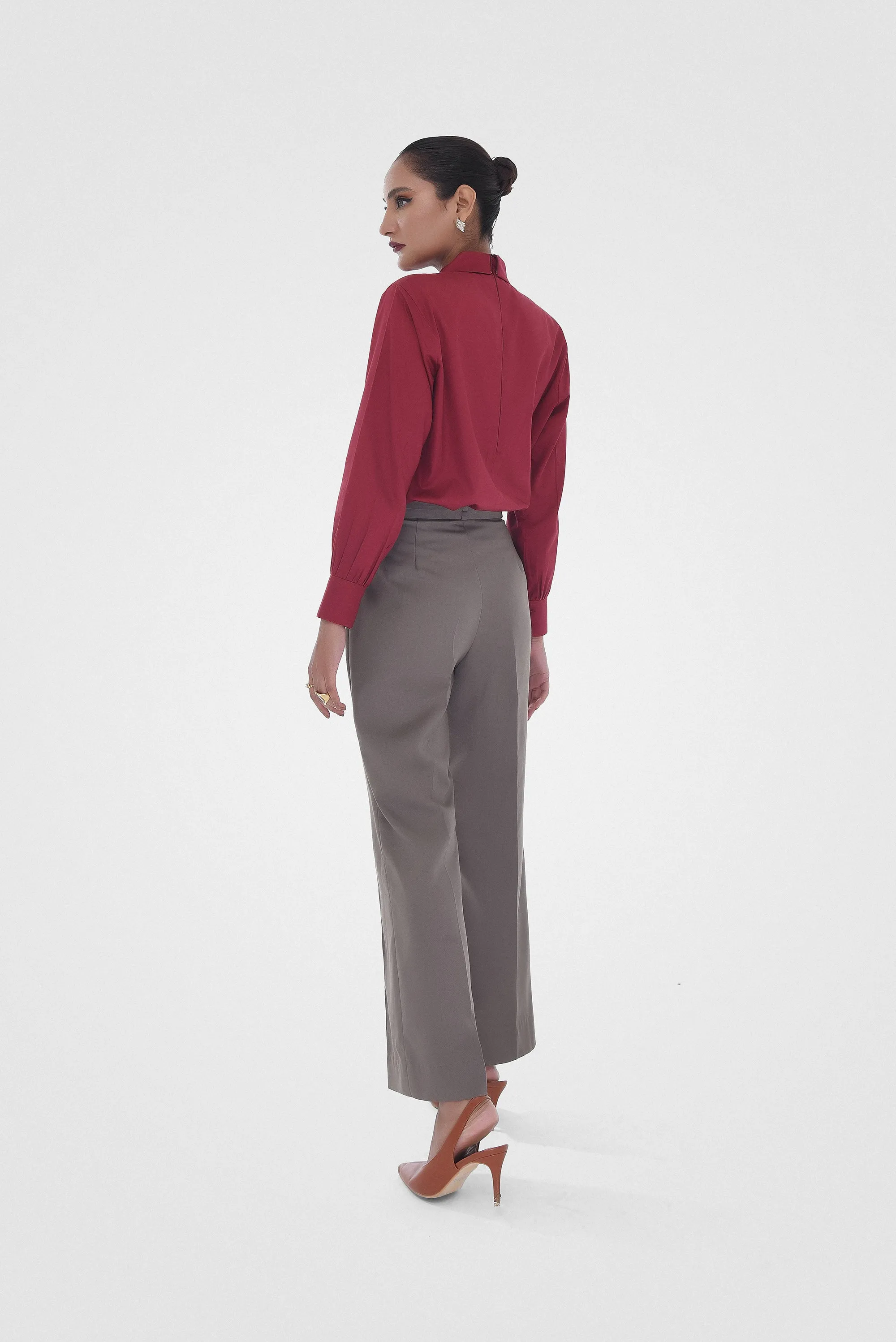 Flared Front Pockets Pant