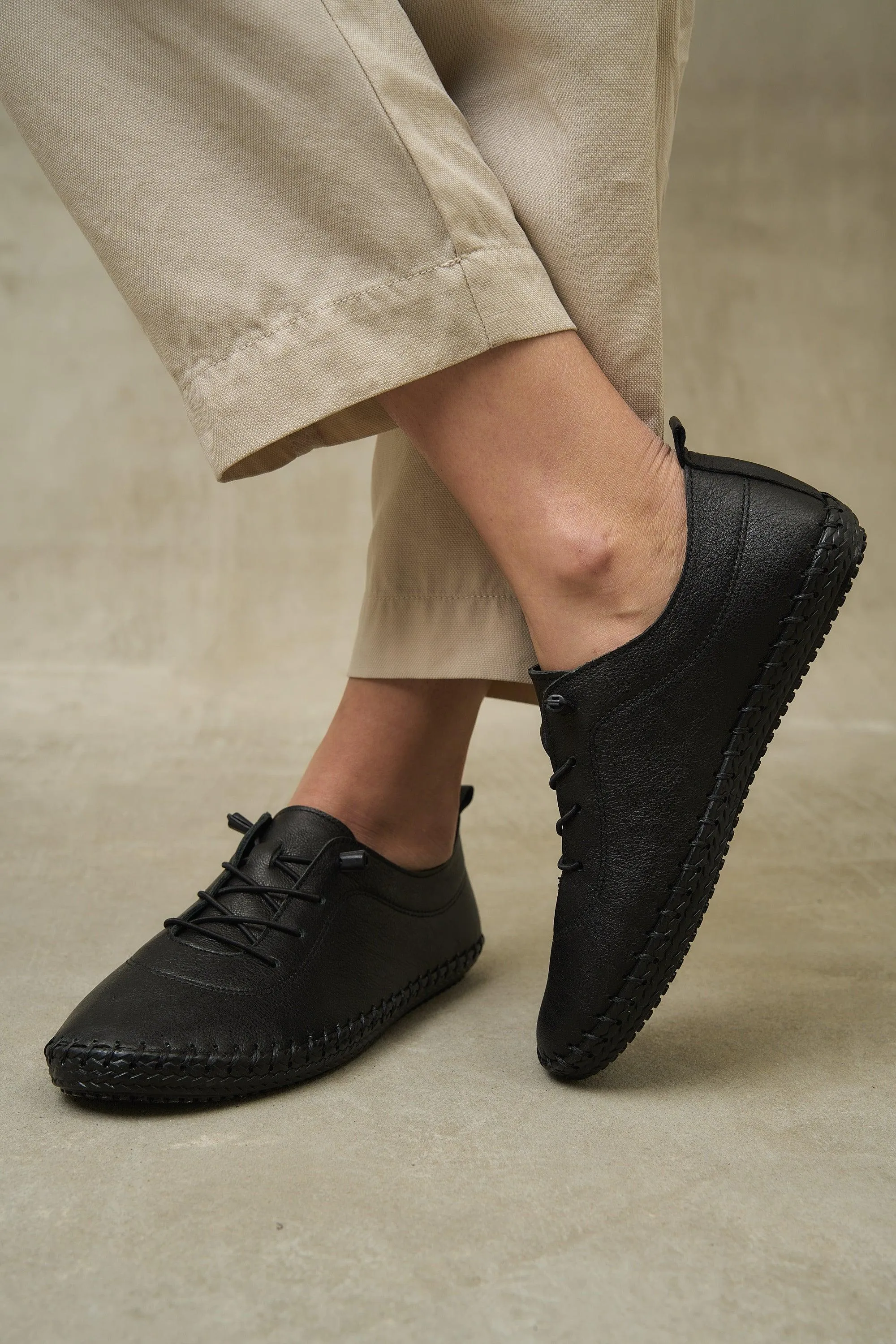 HUSTON Sneakers - Black