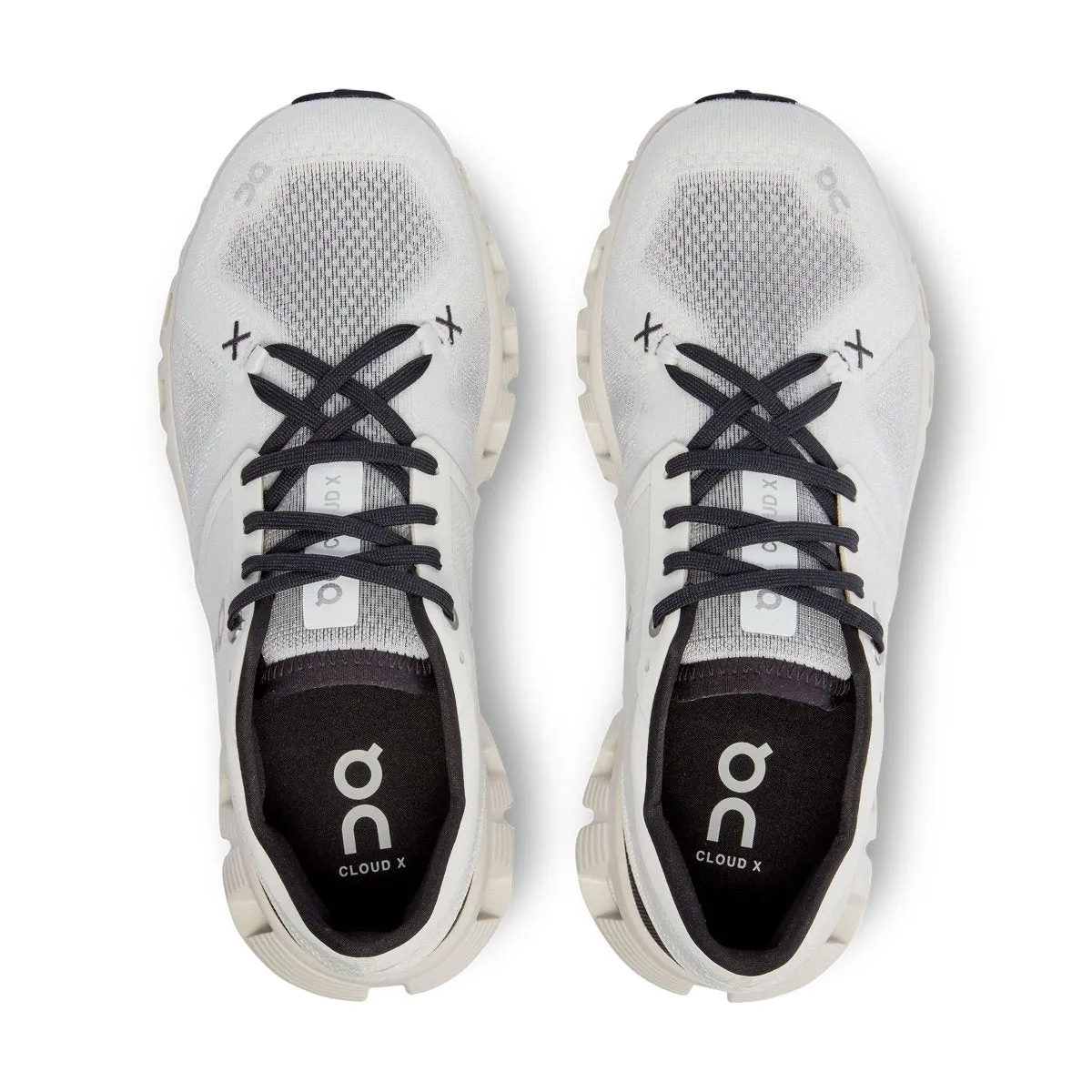 On Running Women's Cloud X 3 White/Black