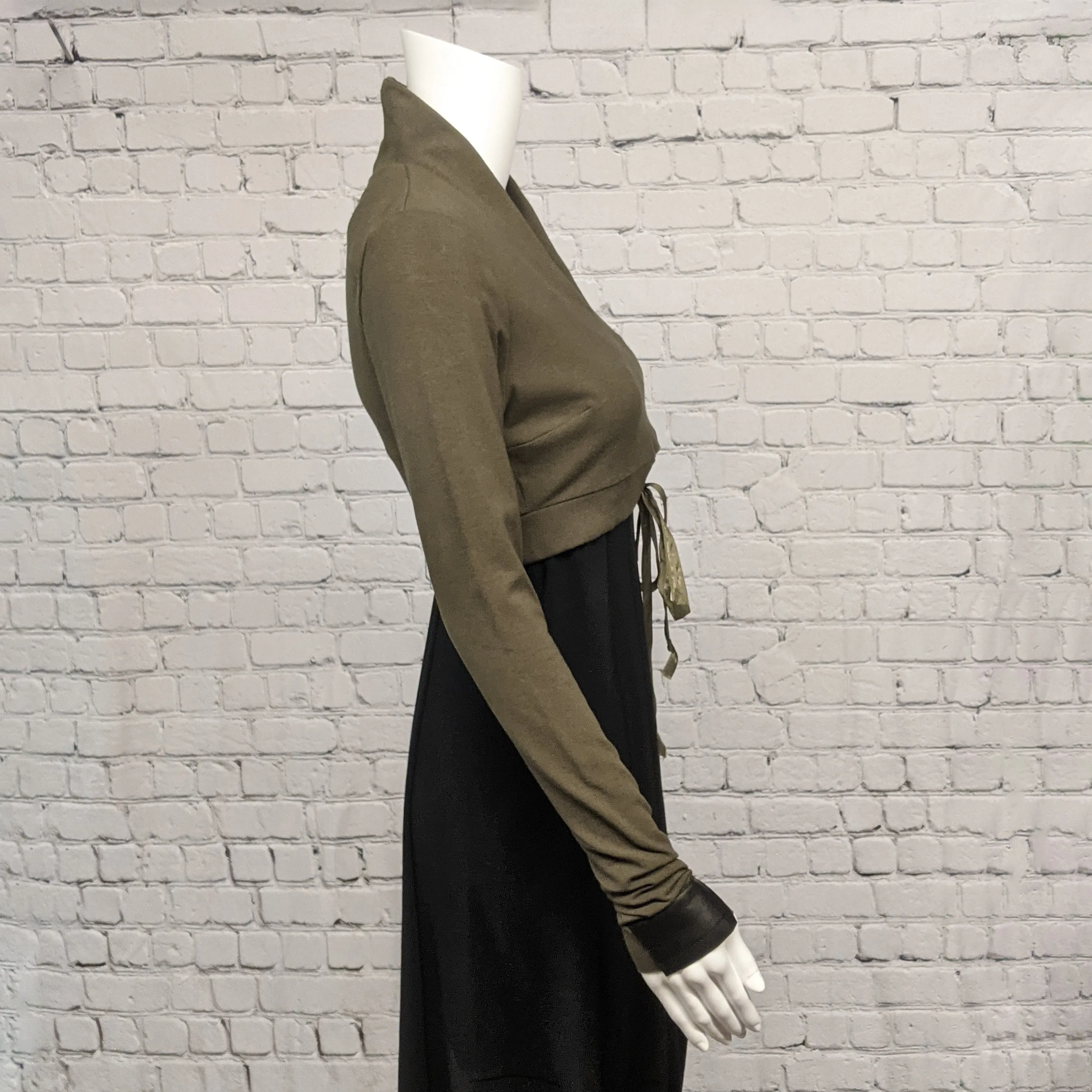 SALE! Darjeeling Top in Olive by Kim Schalk