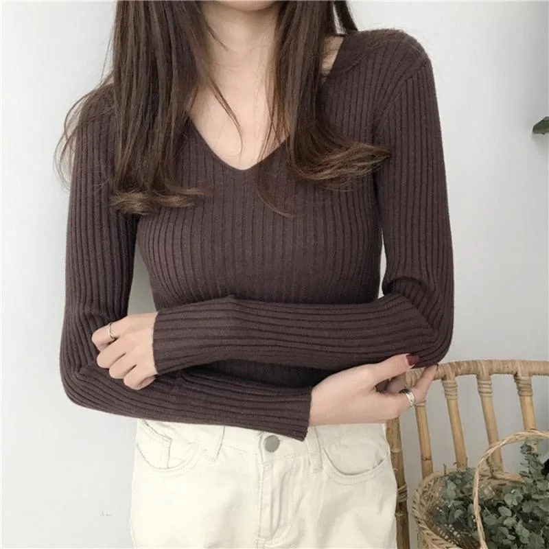 V-Neck Slim Knitted Sweater